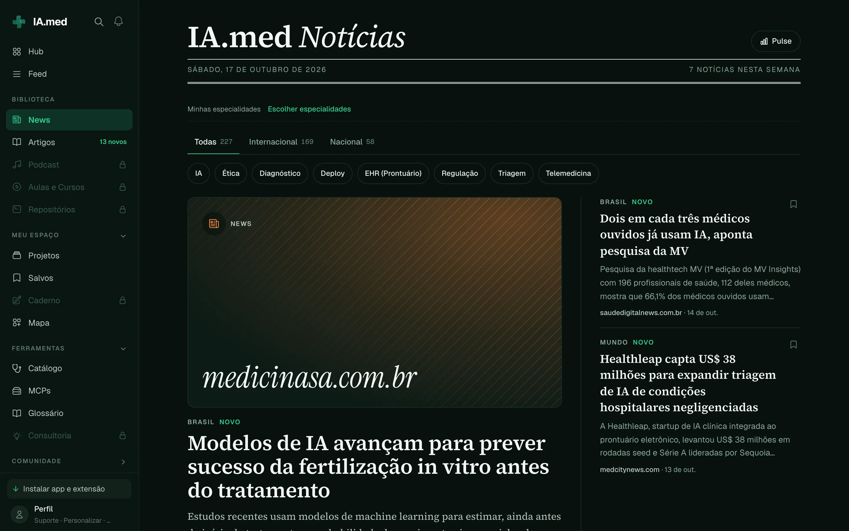 Tela News do IA.med no formato de jornal IA.med Notícias, com manchete e colunas de notícias do Brasil e do mundo